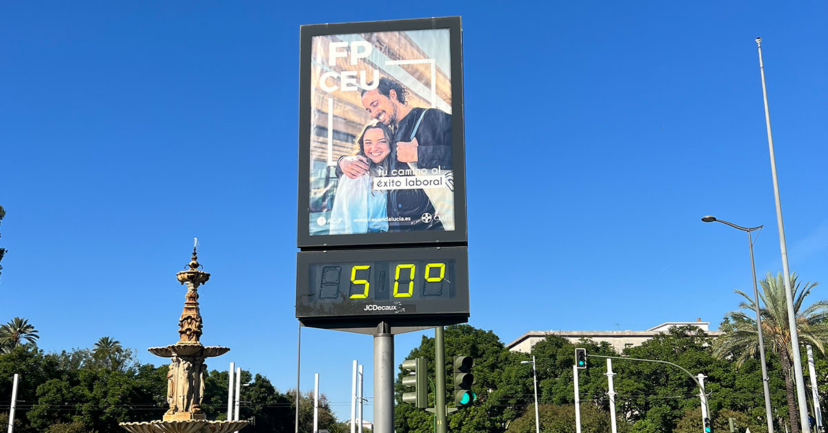 Image of a billboard in Spain noting 50 degrees celcius